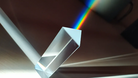 guide to ordering custom optical prisms from manufacturers.png