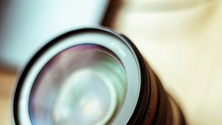 Zastosowanie cięcia szkła optycznego w soczewkach teleskopów.png